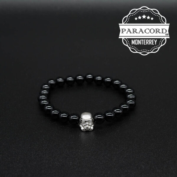 PULSERA ONIX 8MM CON CUENTA ALEACIÓN DE ZINC STORMTROOPER